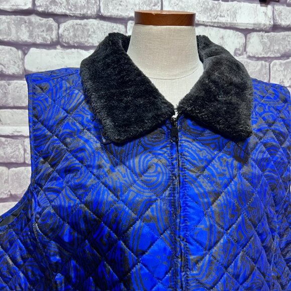 Onque Woman Blue & Black Quilted Vest Size 3X - Picture 2 of 9